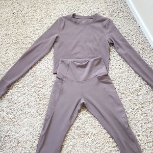 Women's XS Form-fitting Athletic Wear by Move Theology